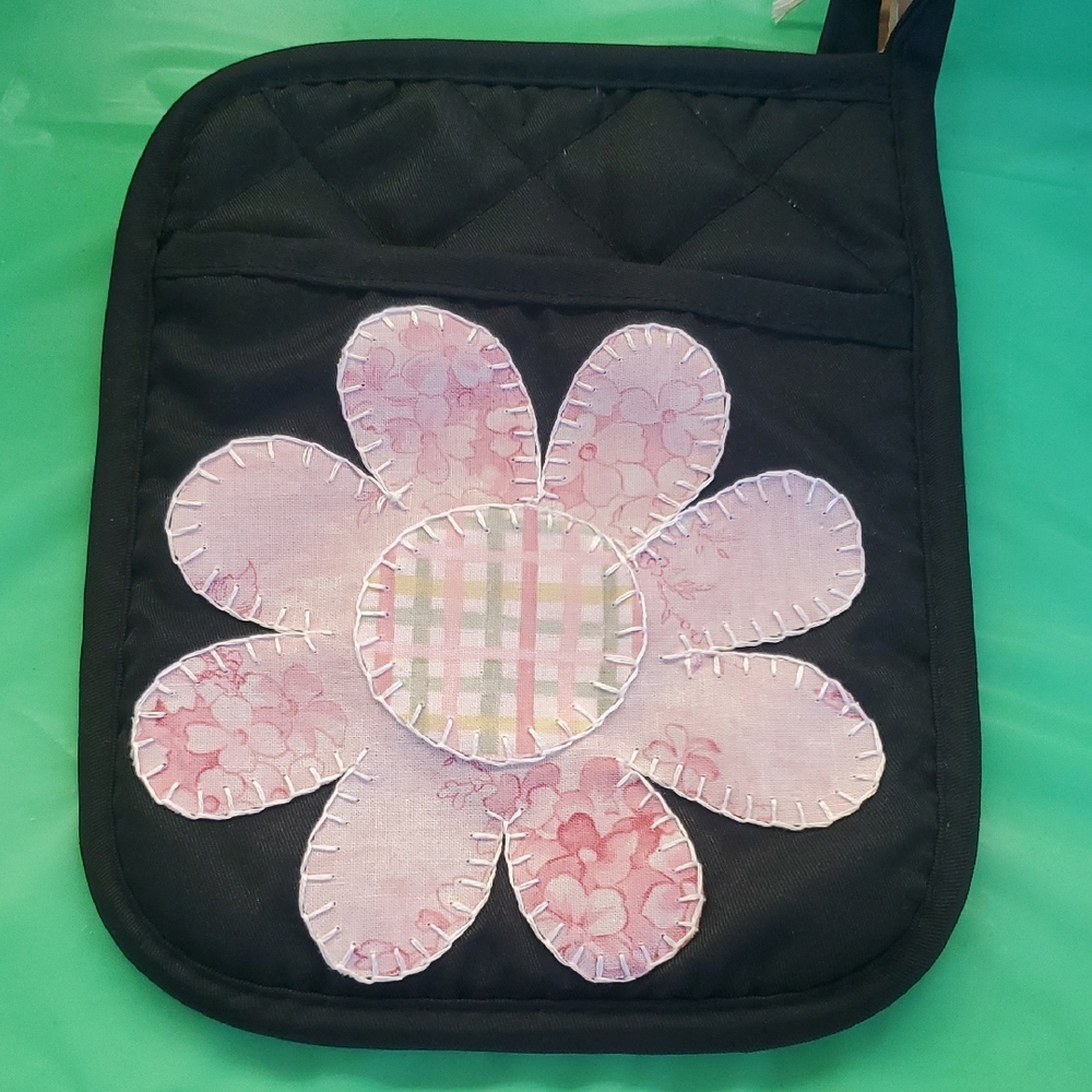 Black Pot Holder with Pink Floral Design